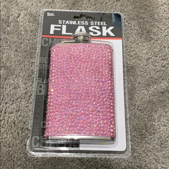 Spencer's Accessories - 🌿3/$20 Pink Flask.